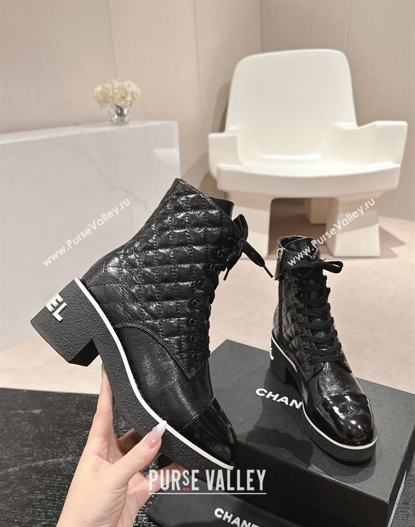 Chanel Contrasting Patent Calfskin Laced-up Ankle Boots Black 2024 CH101622 (MD-241016079)