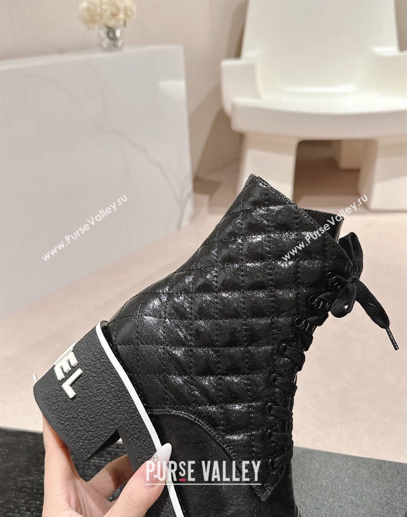 Chanel Contrasting Patent Calfskin Laced-up Ankle Boots Black 2024 CH101622 (MD-241016079)