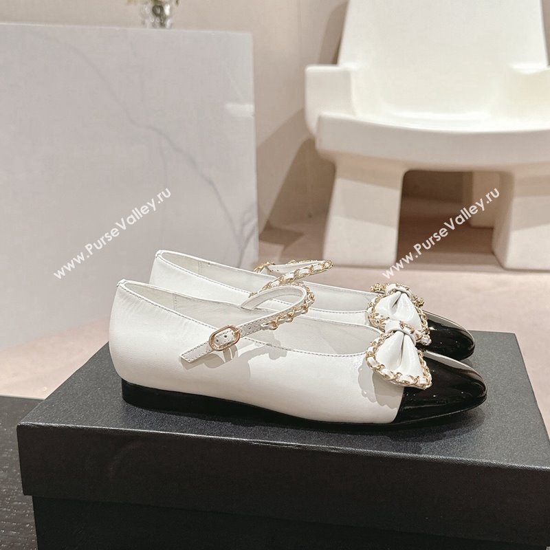 Chanel Calfskin Patent Mary Janes Ballet Flats with Bow and Chain White 2024 CH101629 (MD-241016113)