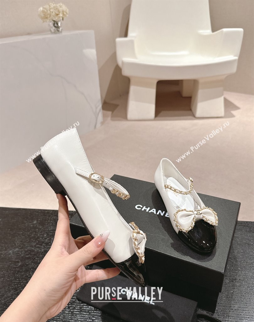 Chanel Calfskin Patent Mary Janes Ballet Flats with Bow and Chain White 2024 CH101629 (MD-241016113)