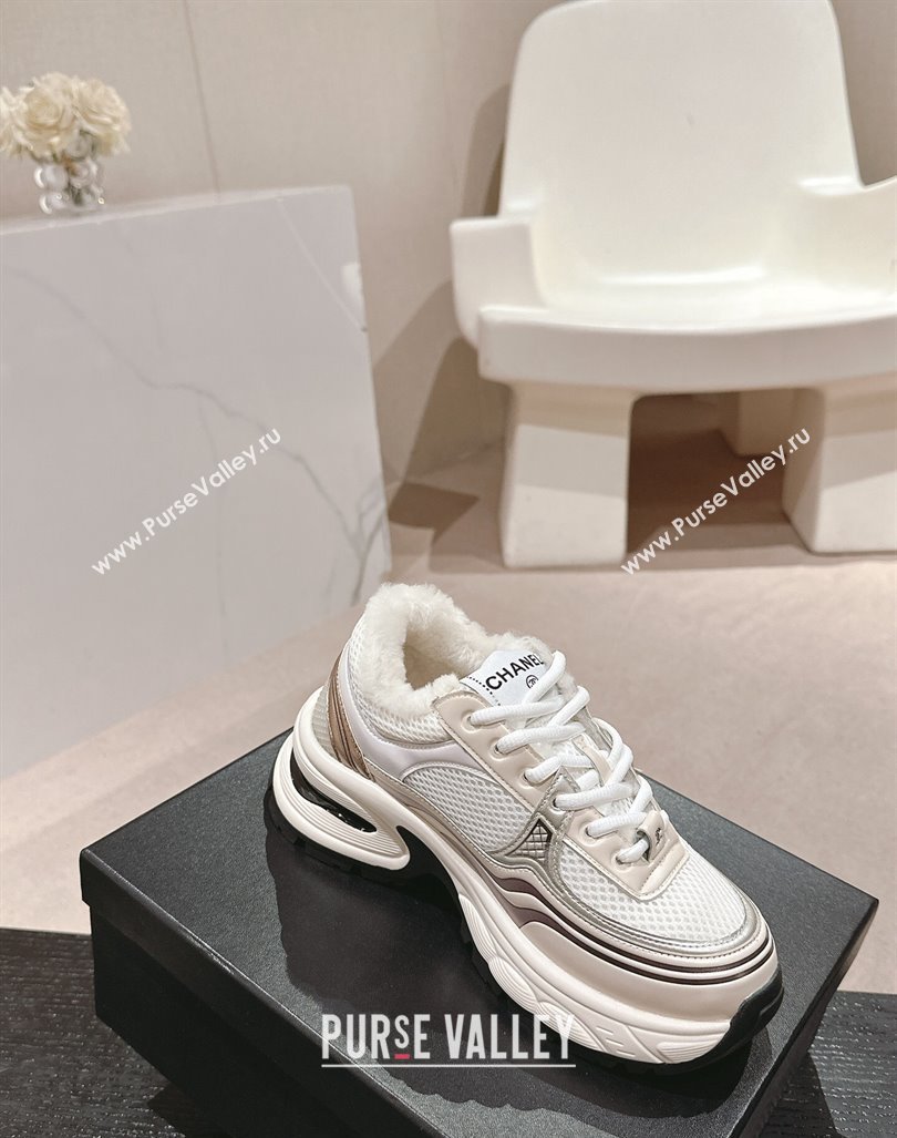 Chanel Calfskin, Mesh and Wool Sneakers White/Champagne 2024 CH101627 (MD-241016099)