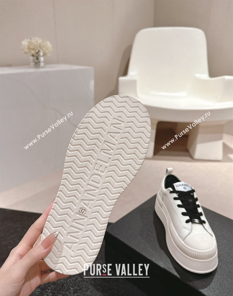 Chanel Grianed Calfskin Platform Sneakers White/Black 2024 CH101630 (MD-241016117)