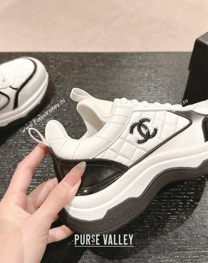 Chanel Quilted Calfskin Sneakers White2 2024 CH1016282 (MD-241016106)