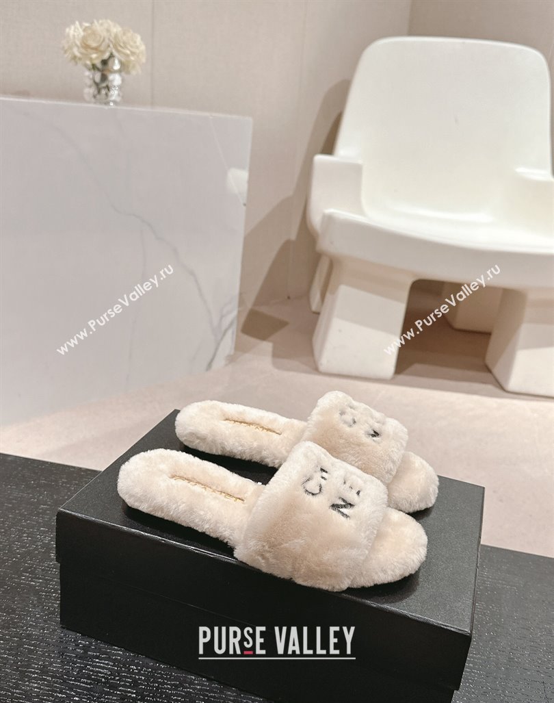 Chanel Wool Fur Flat Slides Sandal with Letters Beige 2024 CH101707 (MD-241017031)