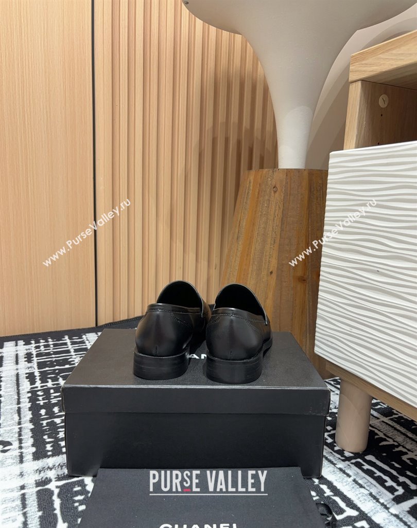 Chanel Calfskin Leather Loafers with Circle CC Black 2024 CH101708 (SS-241017034)