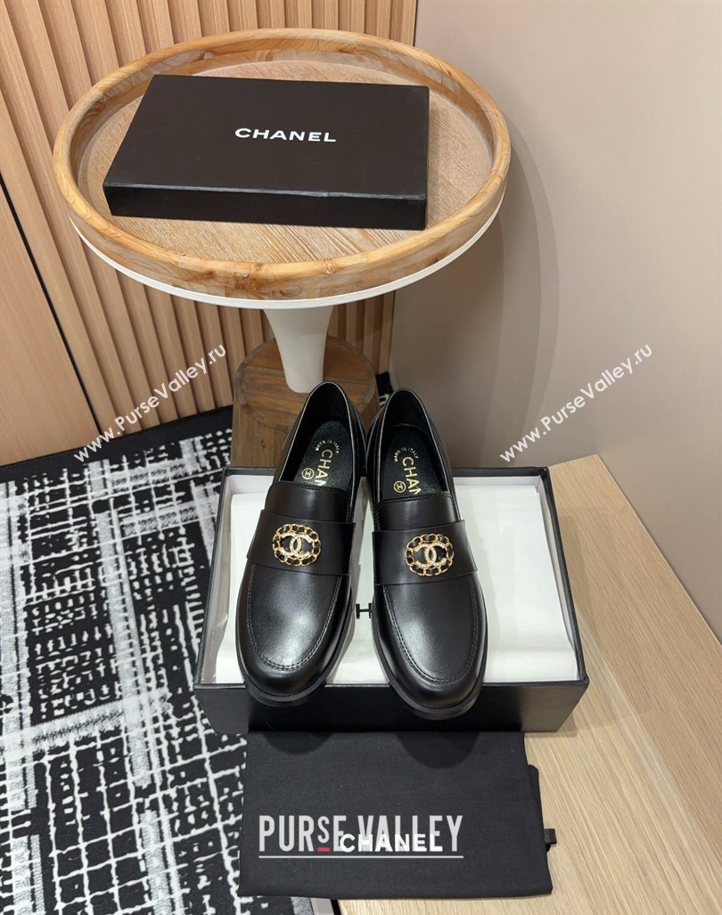 Chanel Calfskin Leather Loafers with Circle CC Black 2024 CH101708 (SS-241017034)