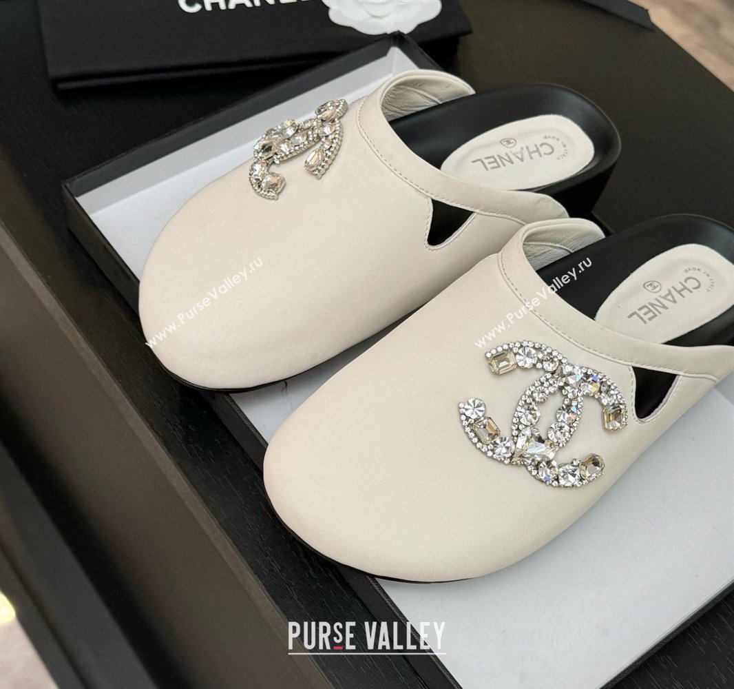 Chanel Calfskin Flat Mules with Strass CC White 2025 CH041718 (MD-250417088)
