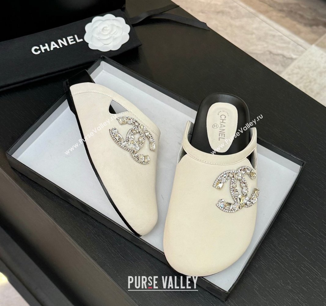 Chanel Calfskin Flat Mules with Strass CC White 2025 CH041718 (MD-250417088)