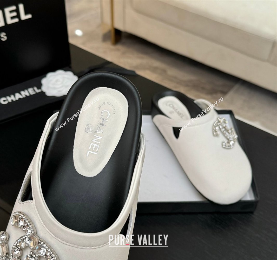 Chanel Calfskin Flat Mules with Strass CC White 2025 CH041718 (MD-250417088)