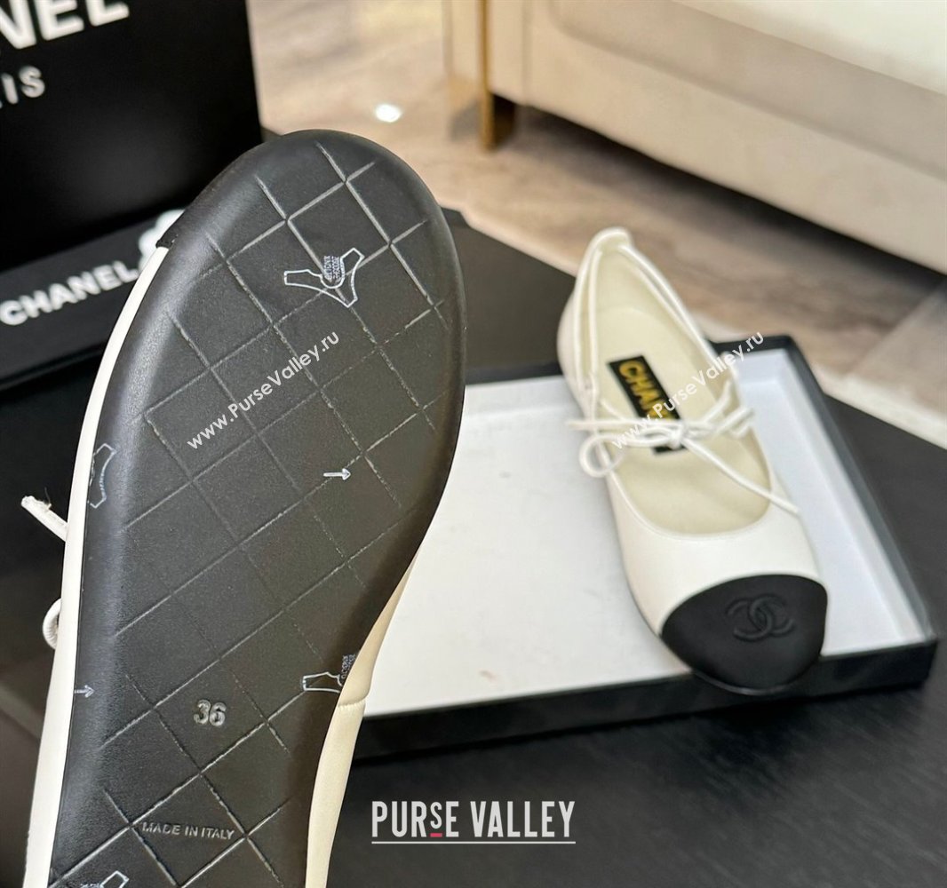 Chanel Lambskin Grosgrain Mary Janes Ballet Flats with Lace-up White 2025 G46324 (MD-250417130)