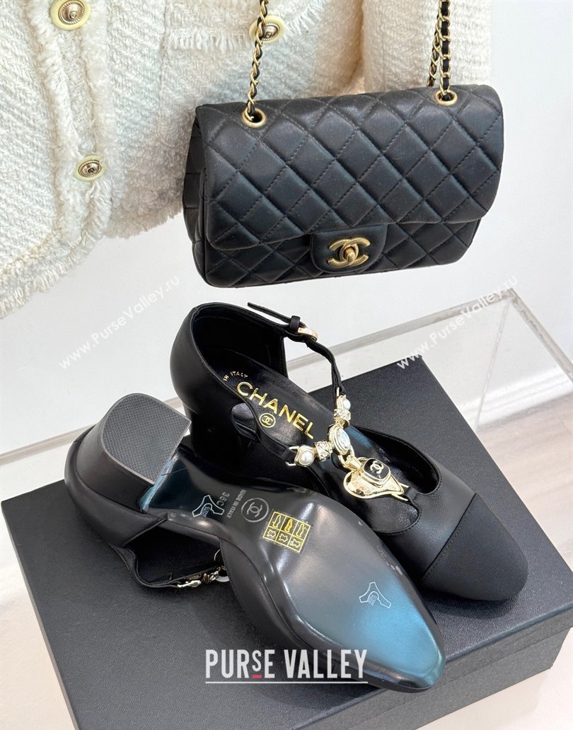 Chanel Lambskin Grosgrain Mary Janes Pumps 5.5cm with Heart Chain Charm Black 2025 CH041723 (MD-250417136)