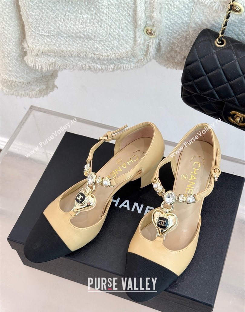 Chanel Lambskin Grosgrain Mary Janes Pumps 5.5cm with Heart Chain Charm Beige 2025 CH041723 (MD-250417137)