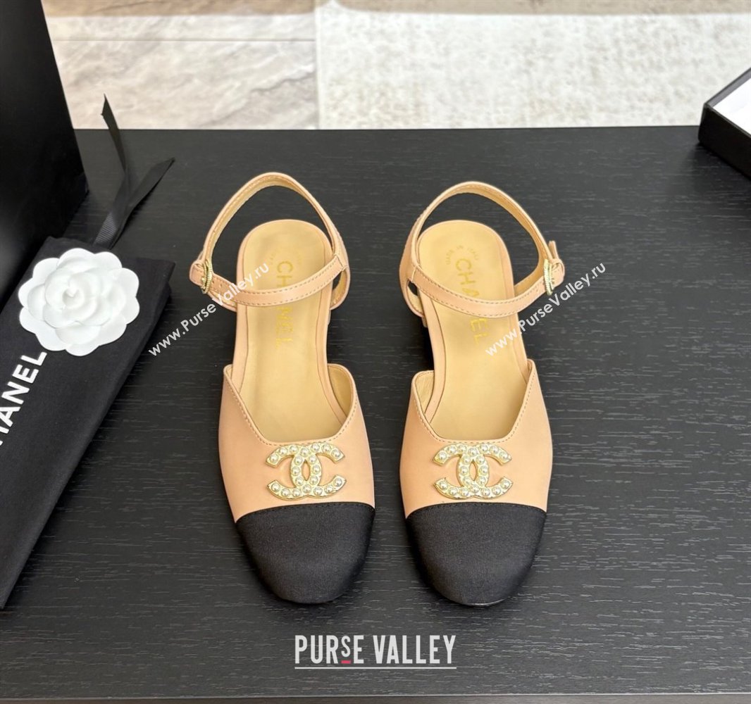 Chanel Calfskin Grosgrain Flat Sandals with Pearl CC Beige 2025 CH041720 (MD-250417110)