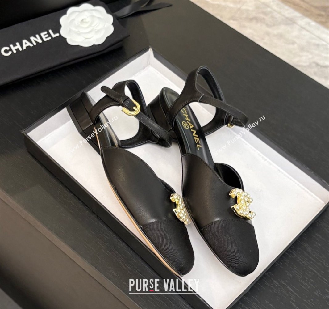 Chanel Calfskin Grosgrain Flat Sandals with Pearl CC Black 2025 CH041720 (MD-250417111)