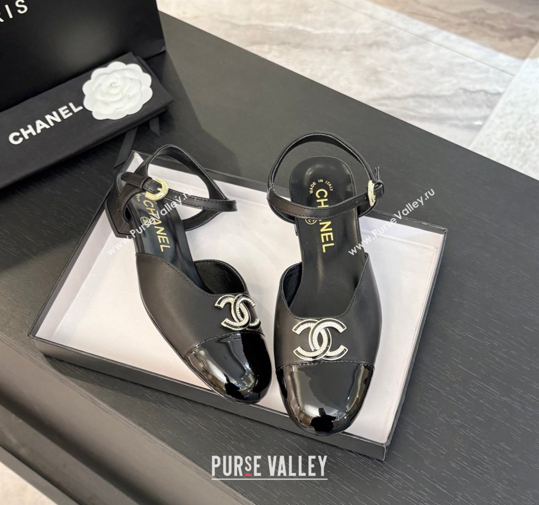 Chanel Calfskin Patent Flat Sandals with Strass CC Black 2025 CH041720 (MD-250417116)