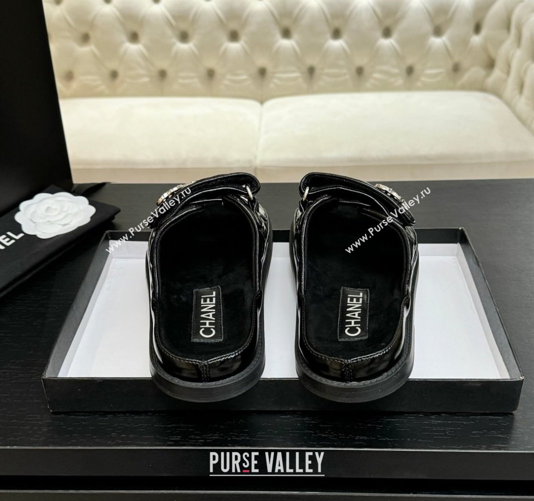 Chanel Patent Calfskin Flat Strap Slides Sandal with Strass CC Black 2025 CH041719 (MD-250417097)