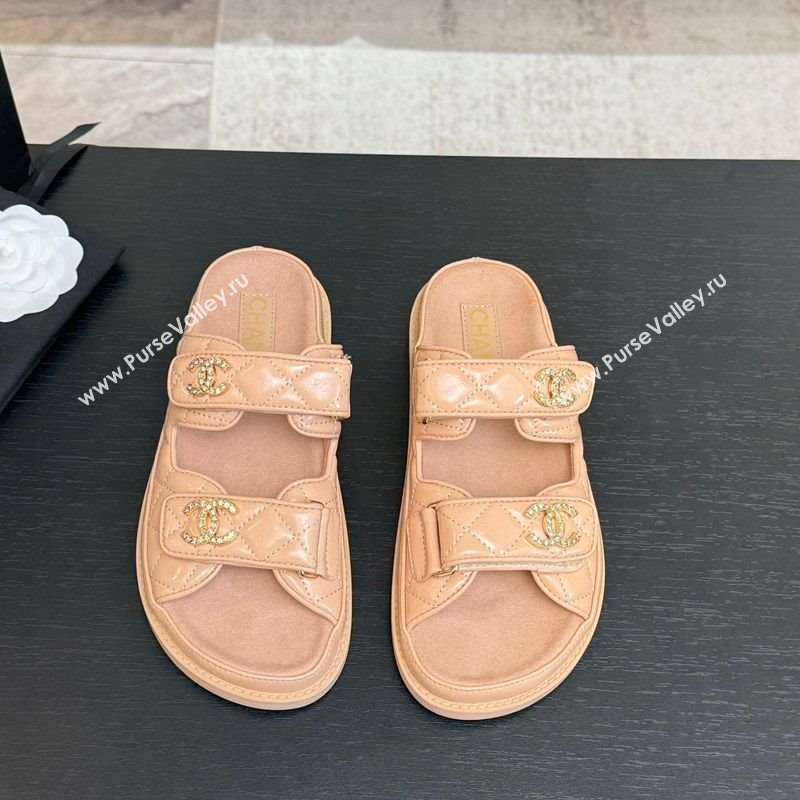 Chanel Patent Calfskin Flat Strap Slides Sandal with Strass CC Nude Pink 2025 CH041719 (MD-250417101)