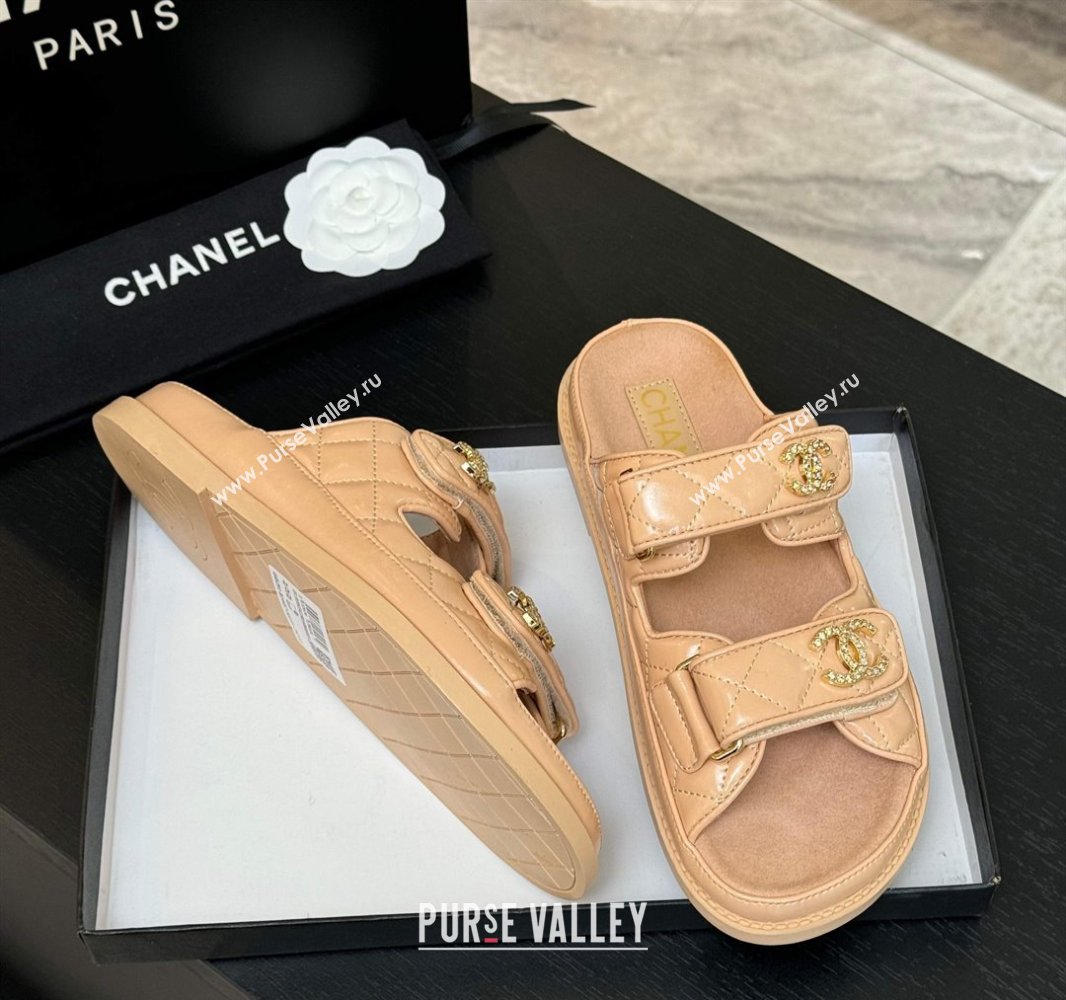 Chanel Patent Calfskin Flat Strap Slides Sandal with Strass CC Nude Pink 2025 CH041719 (MD-250417101)
