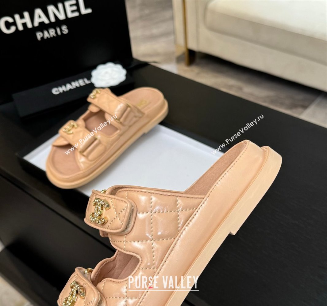Chanel Patent Calfskin Flat Strap Slides Sandal with Strass CC Nude Pink 2025 CH041719 (MD-250417101)
