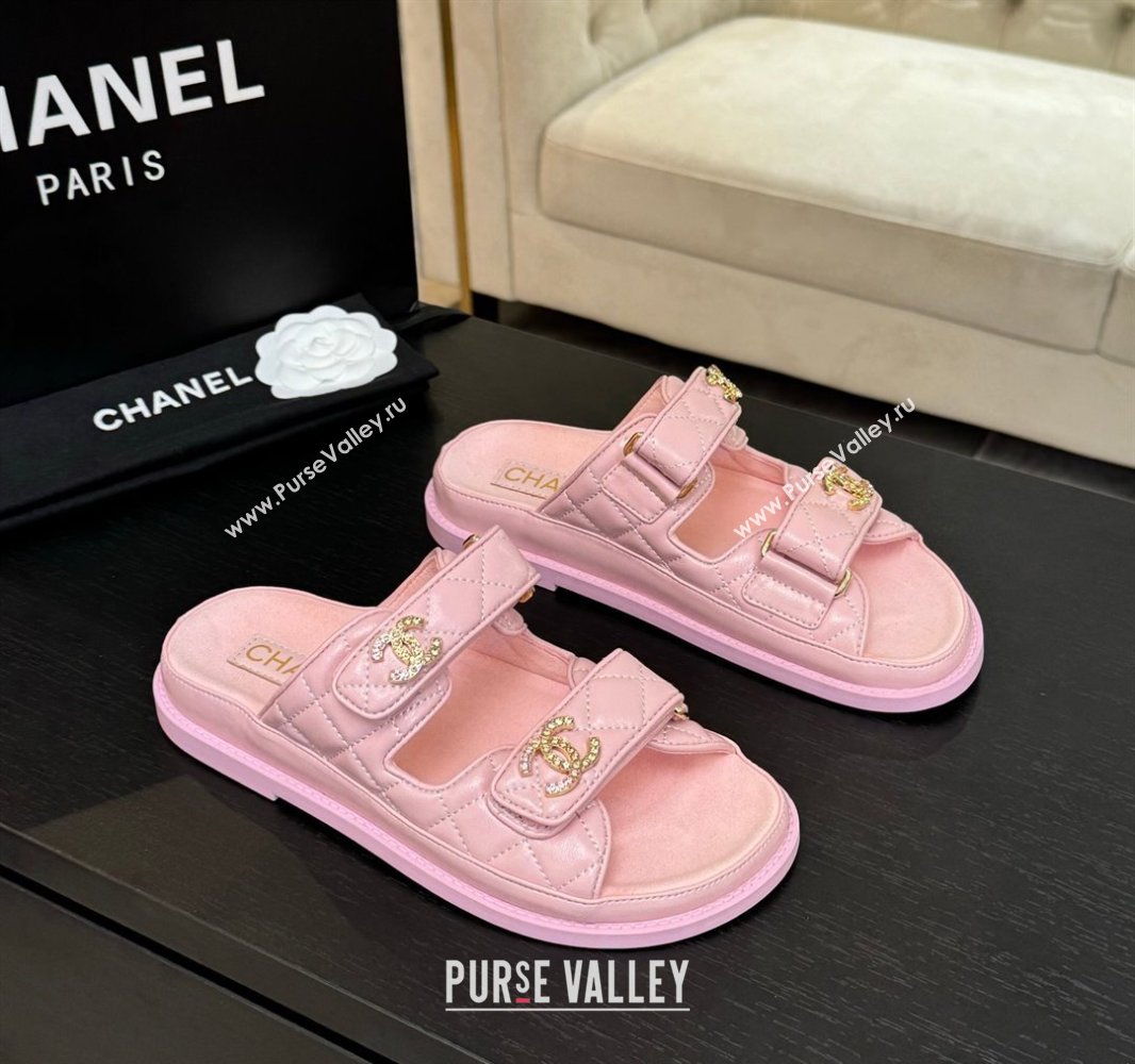 Chanel Patent Calfskin Flat Strap Slides Sandal with Strass CC Light Pink 2025 CH041719 (MD-250417102)