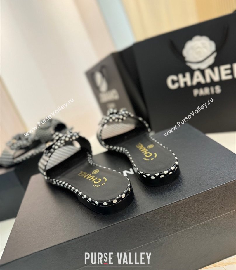 Chanel Camellia Bloom Lambskin Flat Slides Sandal G45499 Black 2025 (MD-250417105)