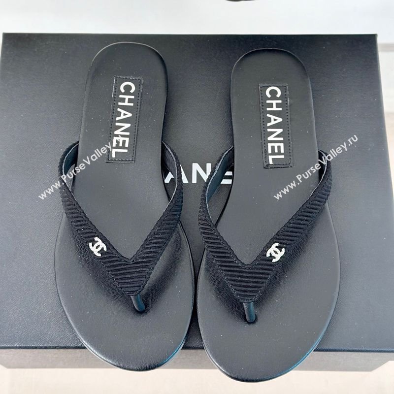Chanel Ribbed Fabric Flat Thong Slide Sandals with Strass CC Black 2025 G45716 (MD-250417066)