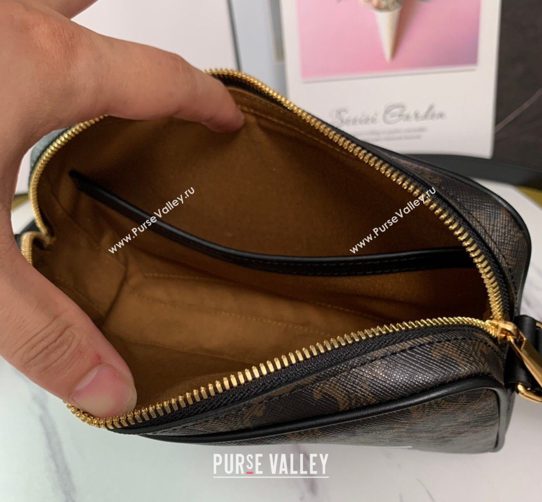 Celine Mens Medium Messenger Bag in Triomphe Canvas 2026 194502 (BL-260411061)