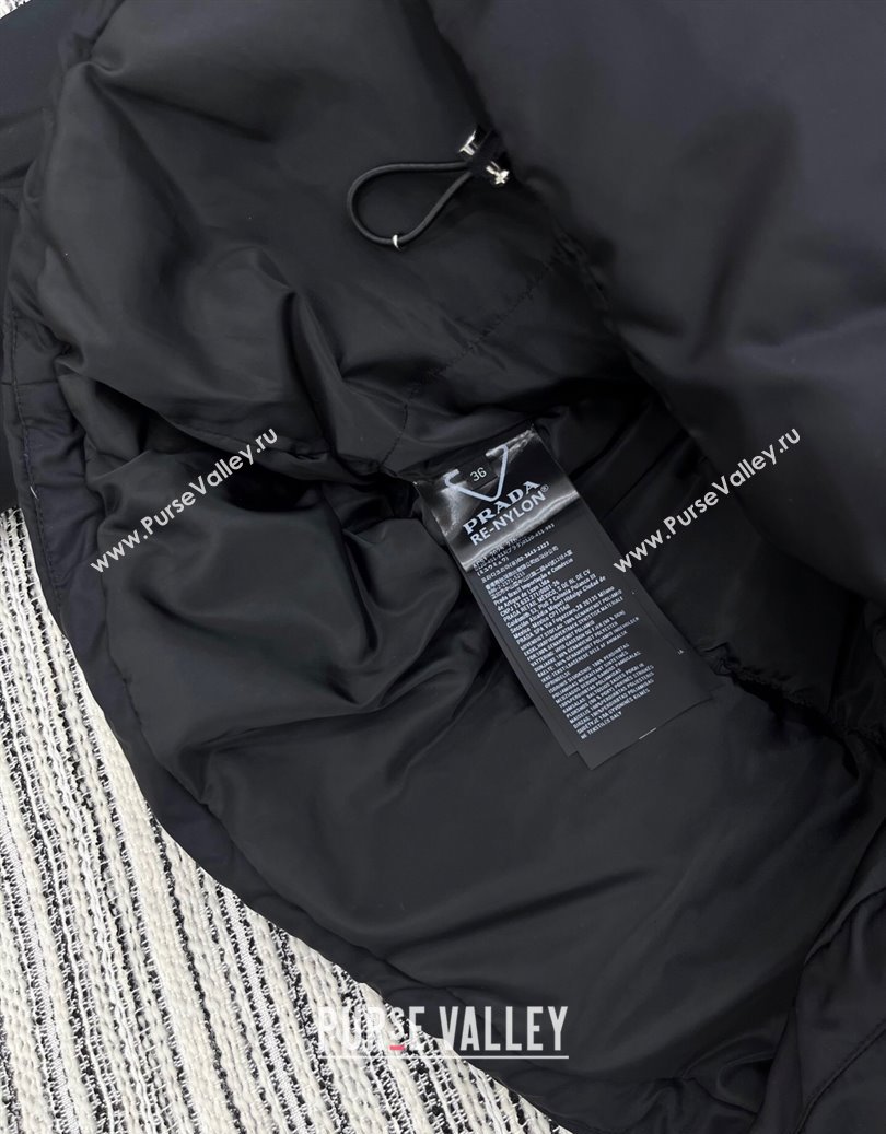 Prada Down Jacket with Pouch Black 2025 PR091980 (QI-250919080)