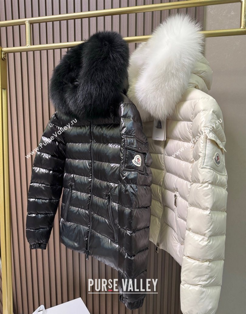 Moncler Classic Down Jacket White/Black 2025 1014 (QI-251014093)