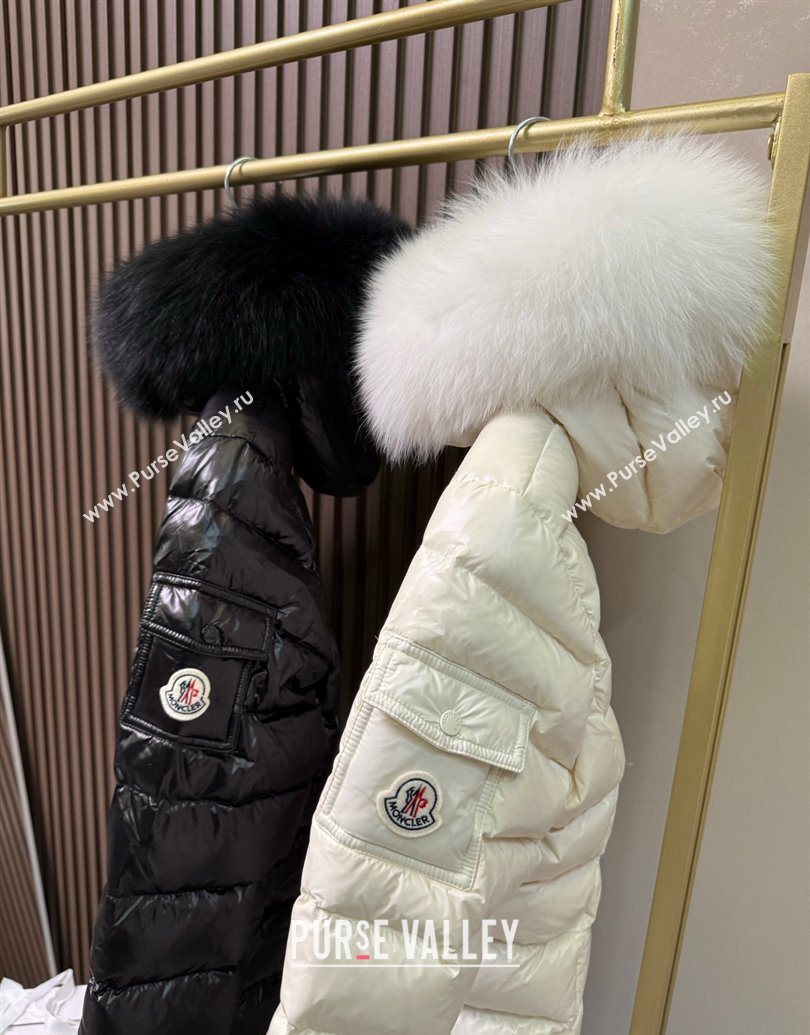 Moncler Classic Down Jacket White/Black 2025 1014 (QI-251014093)