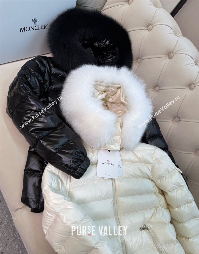 Moncler Classic Down Jacket White/Black 2025 1014 (QI-251014093)