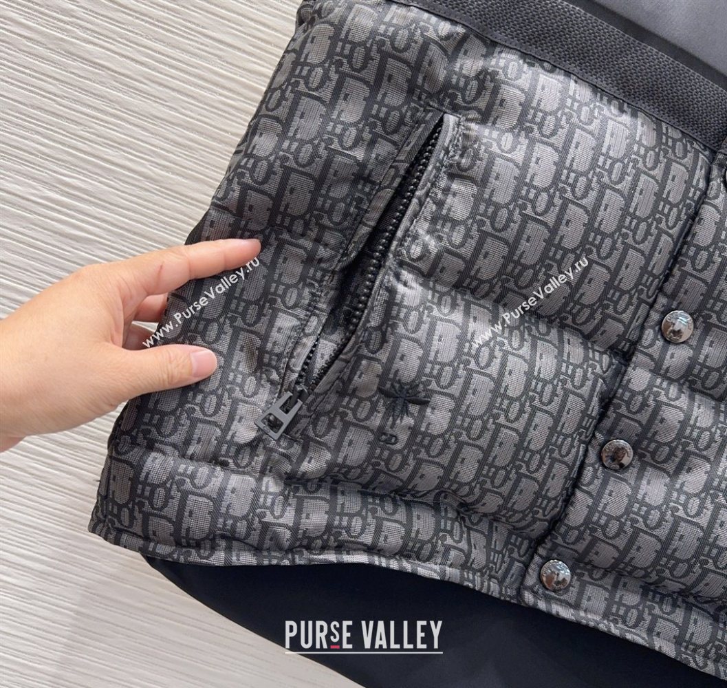 Dior Oblique Down Vest Black 2025 DR101503 (QI-251015017)