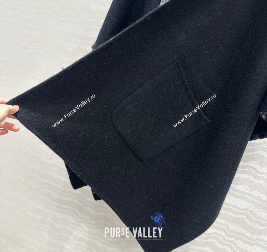 Burberry Cashmere Reversible Cape 90x122cm Black 2025 1015 (QI-251015087)