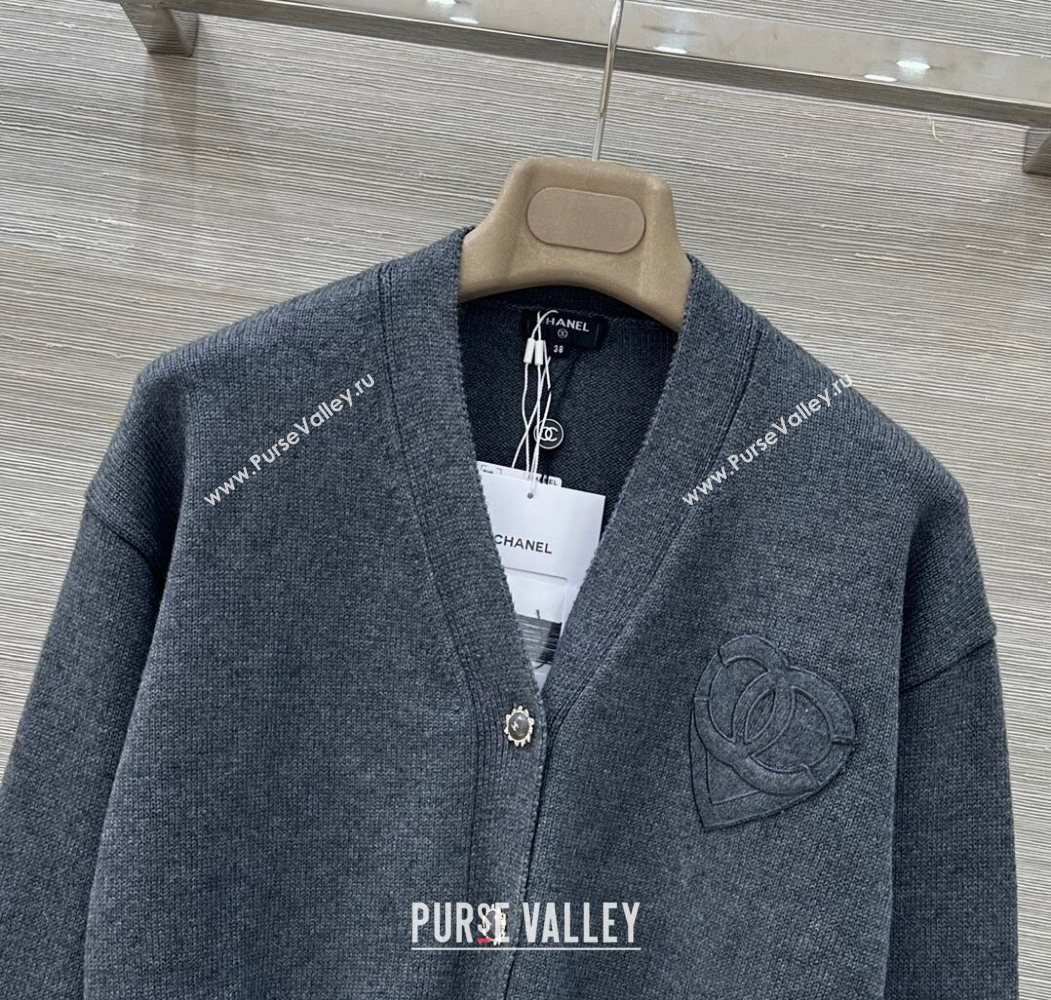Chanel Wool Heart Cardigan Grey 2025 CH110659 (QI-251106060)