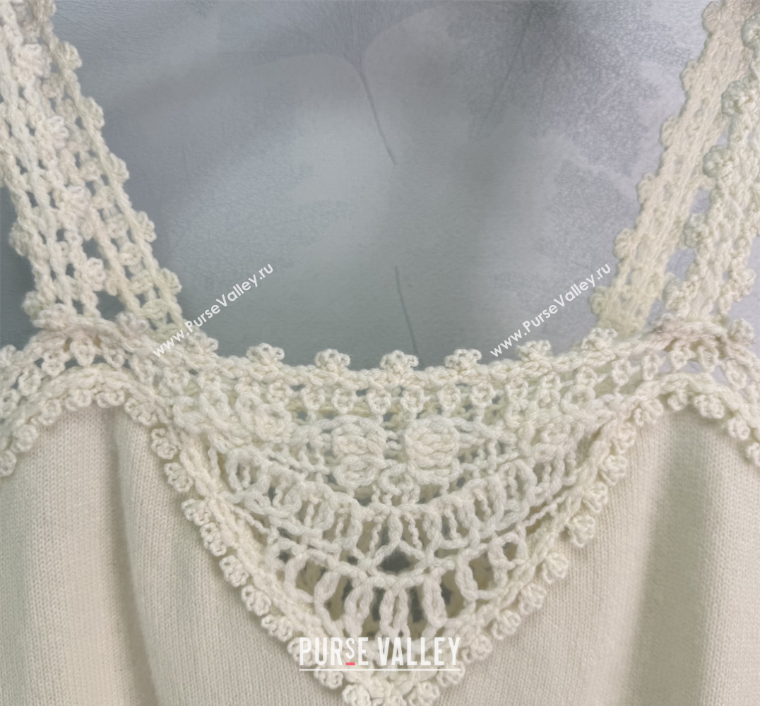 Chanel Crochet Vest White 2025 CH110643 (QI-251106043)