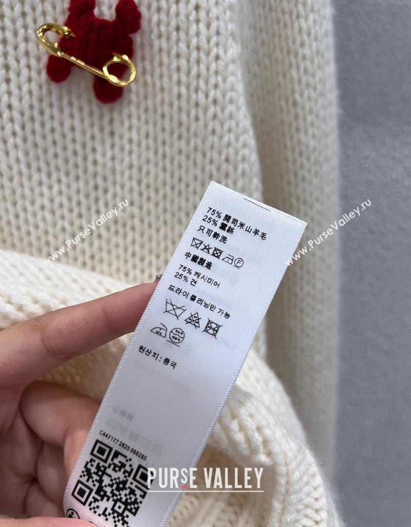 Celine Cashmere Sweater with Pin Logo White 2025 CE110507 (QI-251106107)