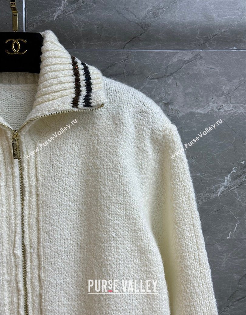 Chanel Cashmere Polo Shirt White 2025 CH110511 (QI-251106112)