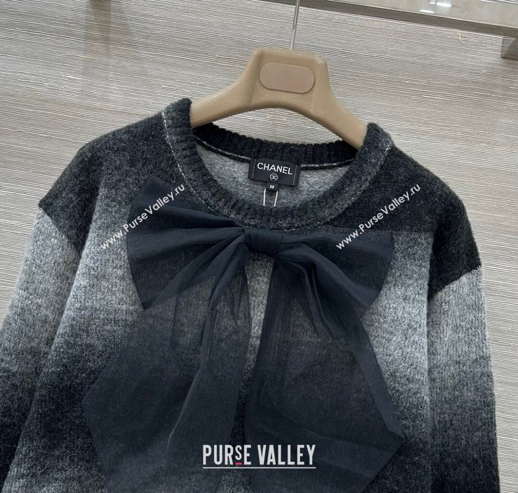 Chanel Cashmere Sweater Grey/Black 2025 CH110516 (QI-251106116)