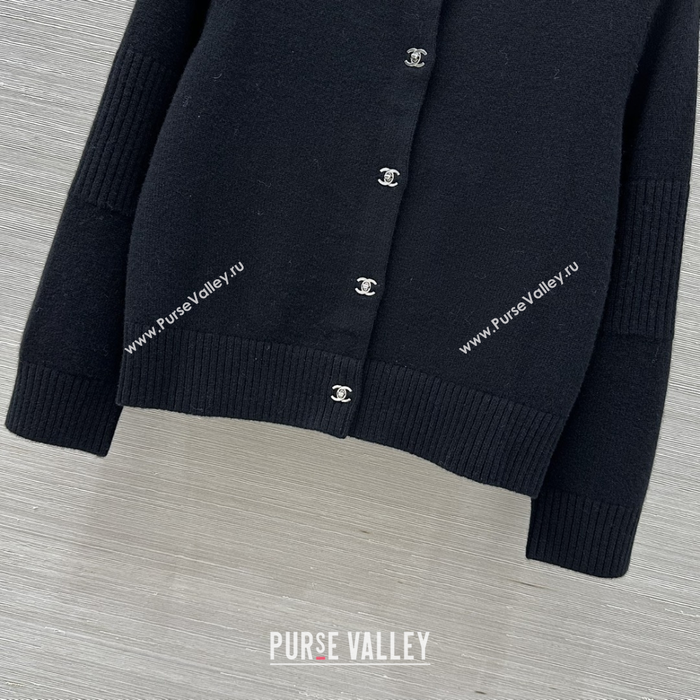 Chanel Cashmere Blend Cardigan Black 2025 CH120214 (QI-251202015)
