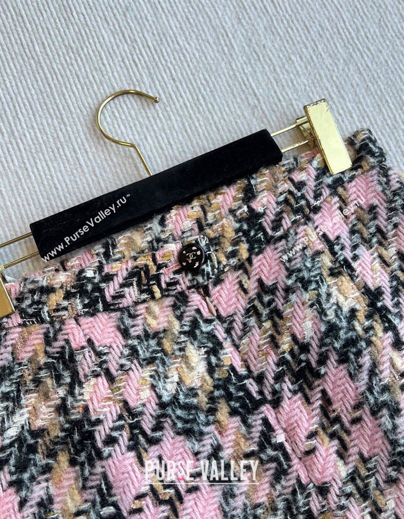 Chanel Tweed Skirt Pink/Multicolor 2024 1203 (QI-241203079)