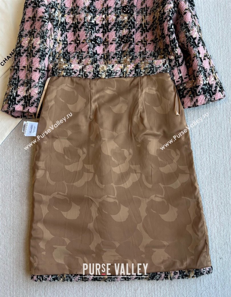 Chanel Tweed Skirt Pink/Multicolor 2024 1203 (QI-241203079)