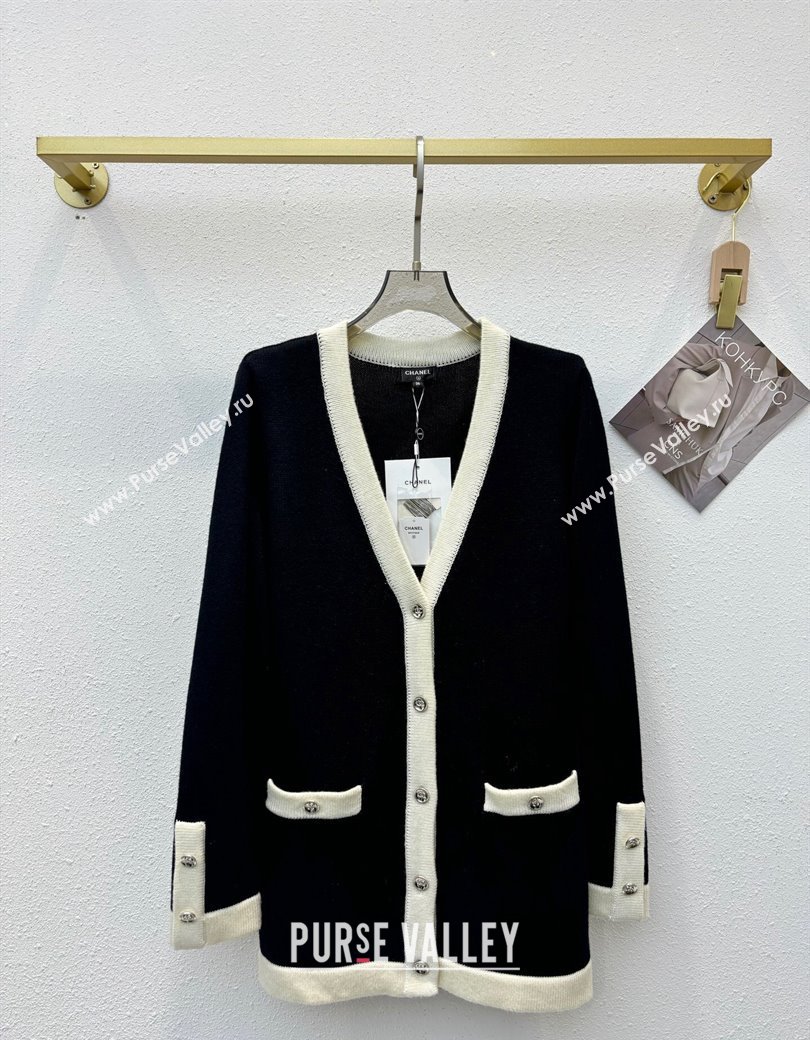 Chanel Cashmere Cardigan White/Black 2024 1203 (QI-241203116)