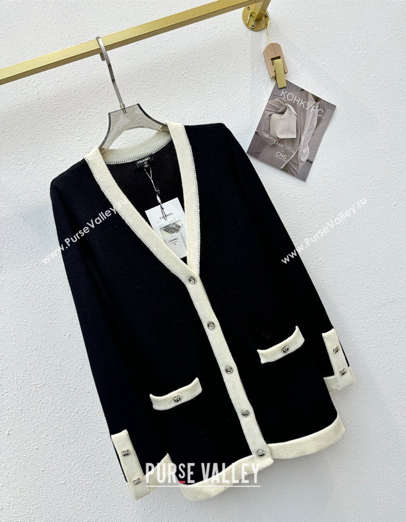 Chanel Cashmere Cardigan White/Black 2024 1203 (QI-241203116)