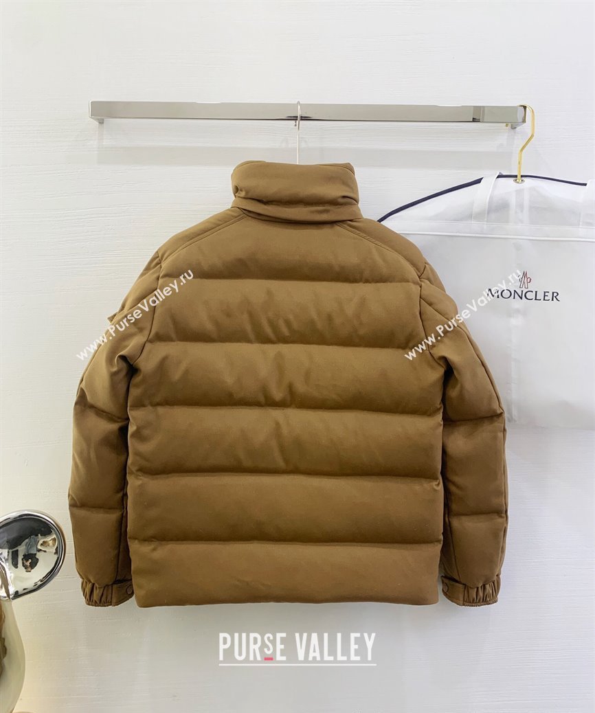 Moncler Vezere Down Jacket Gold-Tone 2025 (QI-250106015)