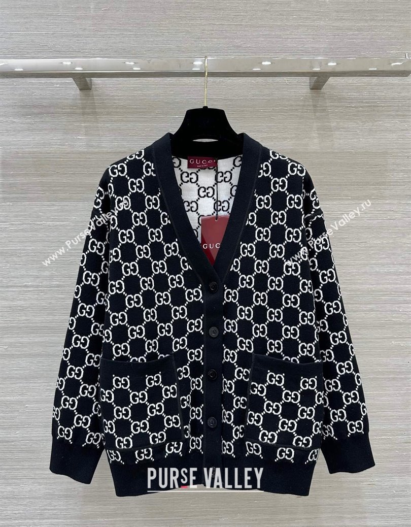 Gucci Reversible GG Wool Cardigans White/Black 2025 0106 (QI-250106026)