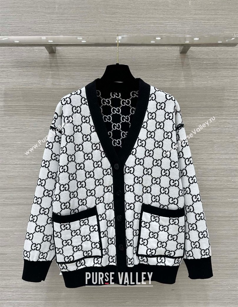 Gucci Reversible GG Wool Cardigans White/Black 2025 0106 (QI-250106026)