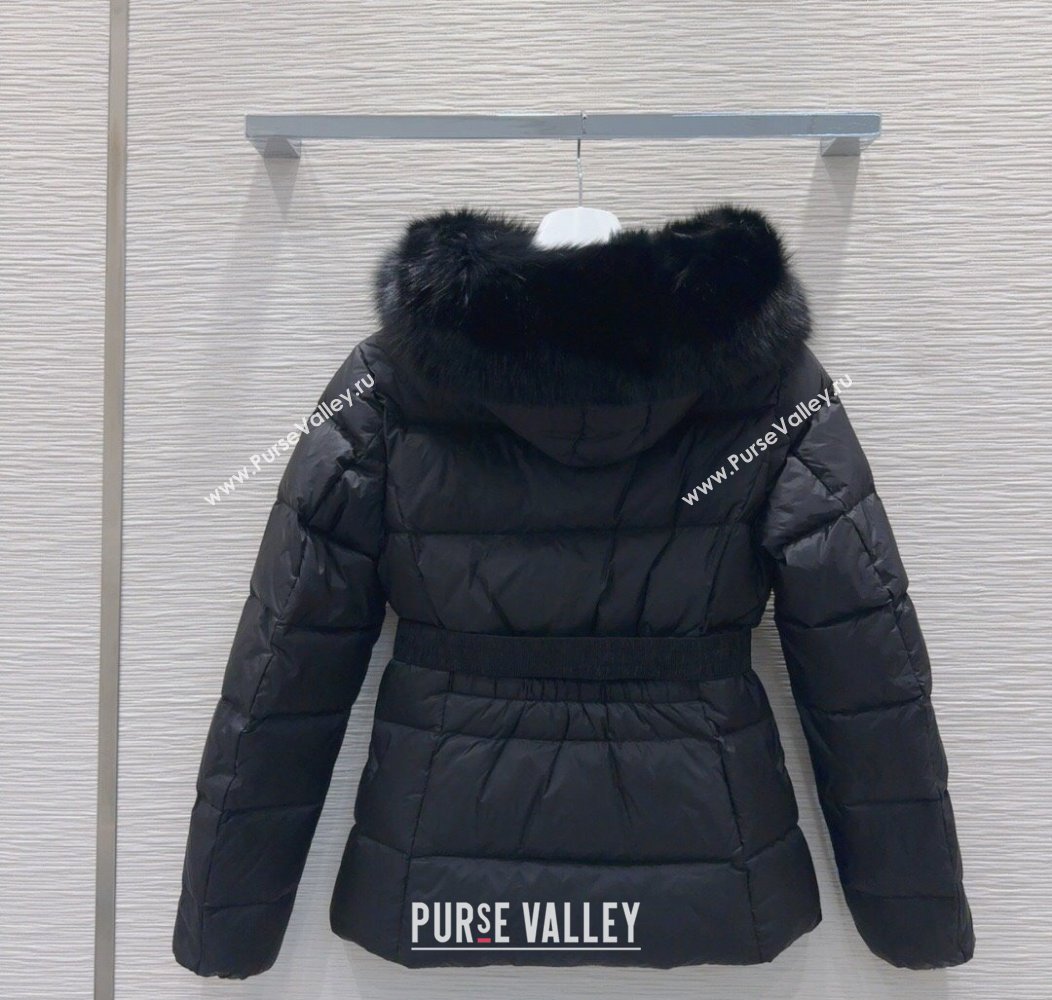 Moncler Belted Down Jacket Black 2025 0106 (QI-250106007)