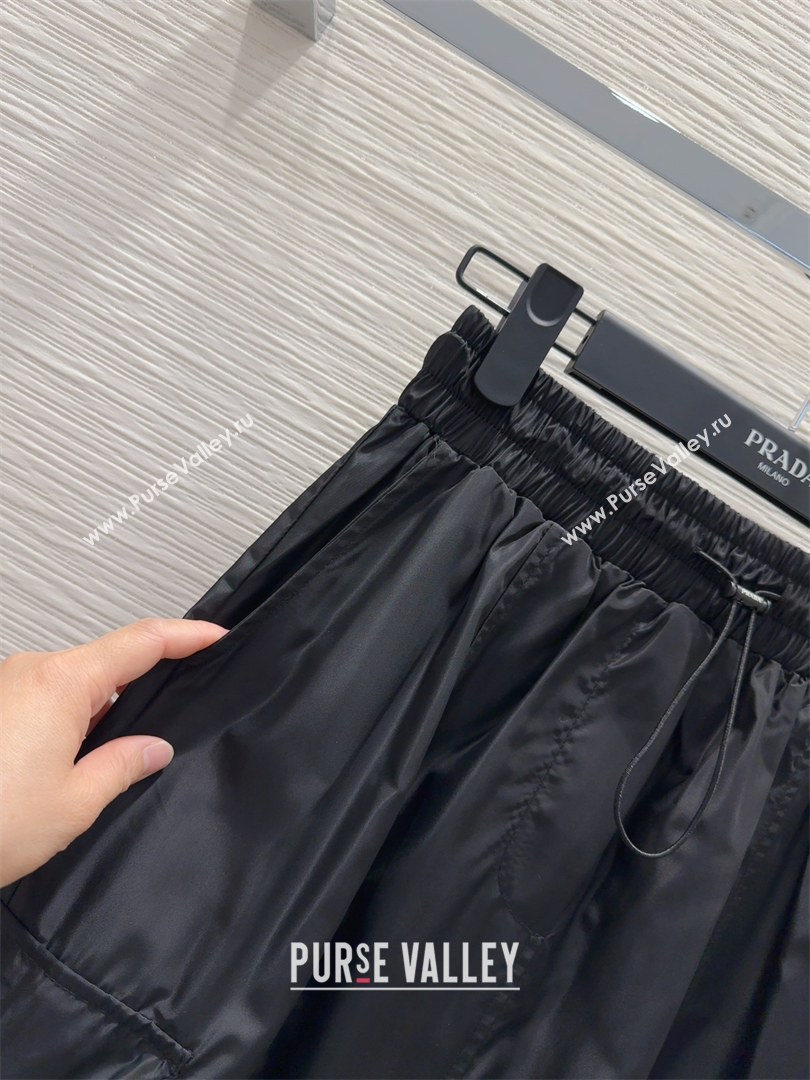 Prada Jacket and Skirt Set Black 2025 C0306026 (QI-250306105)