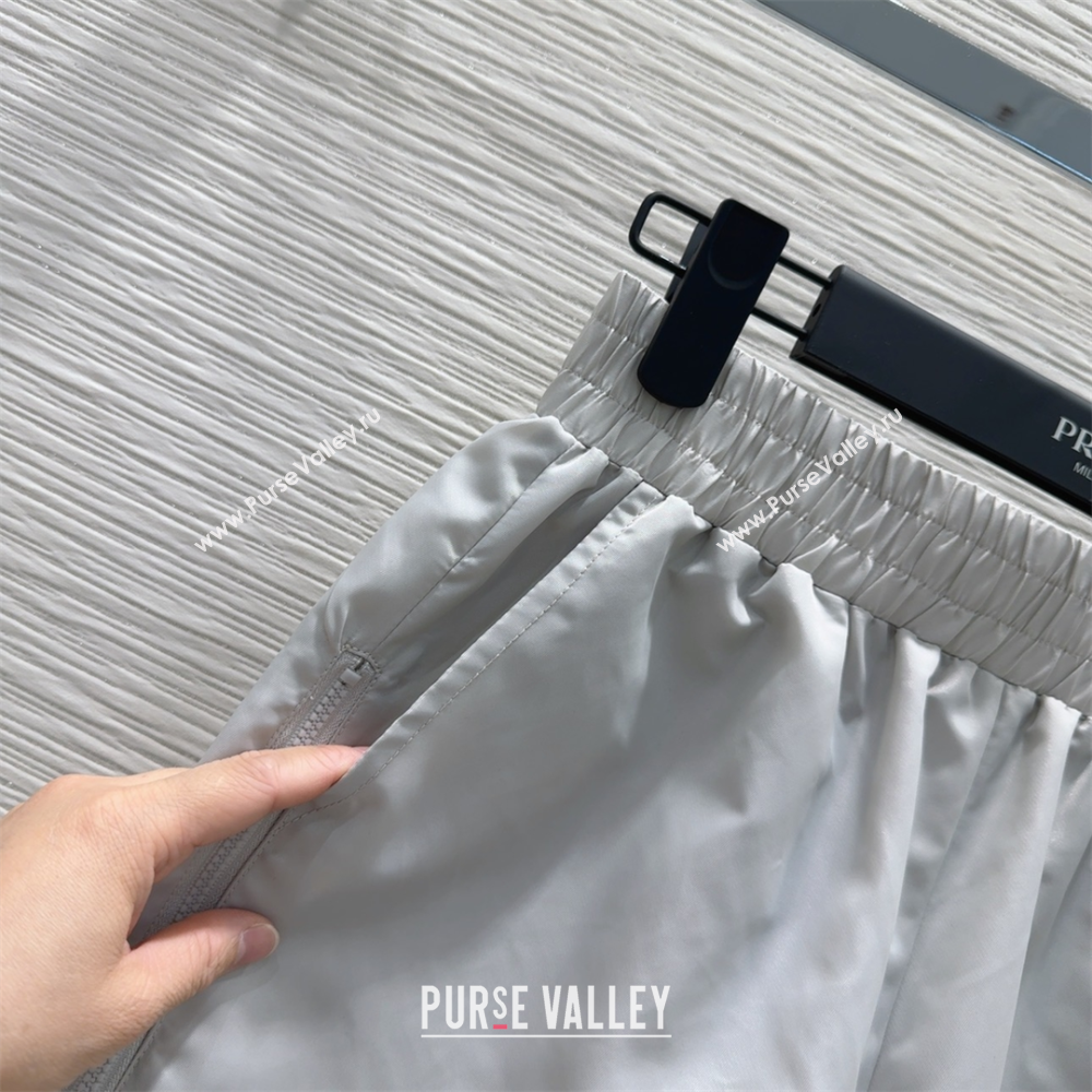 Prada Jacket and Shorts Set Light Grey 2025 C0306027 (QI-250306108)