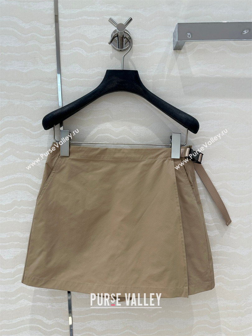 Prada Jacket and Shorts Set Beige 2025 C030610 (QI-250306025)